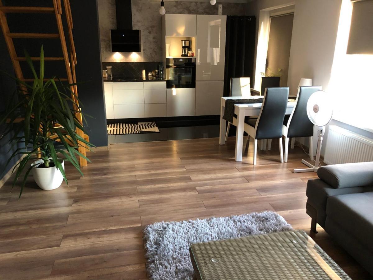 Apartament Moniuszki Kędzierzyn-Koźle Exterior foto